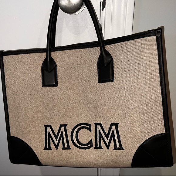 Mcm Large München Canvas Logo Tote Bag - Neutral - Picture 1 of 6
